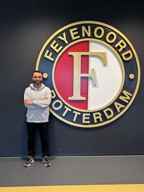 SC Feyenoord presenteert nieuwe trainer O17